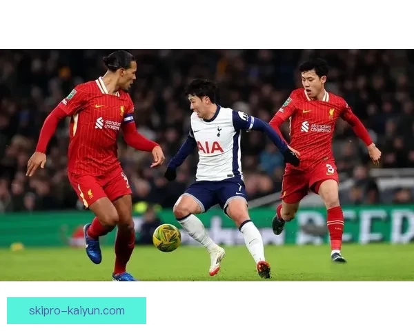 热刺队迎战强敌，展现实力备受期待新赛季精彩对决