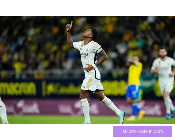 皇马转会策略持续调整，备受关注的年轻球员市场逐渐显现潜力