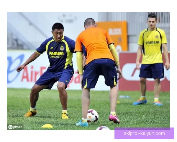 孔德防守站位表现稳健，近期比赛持续展现清晰的防守走势